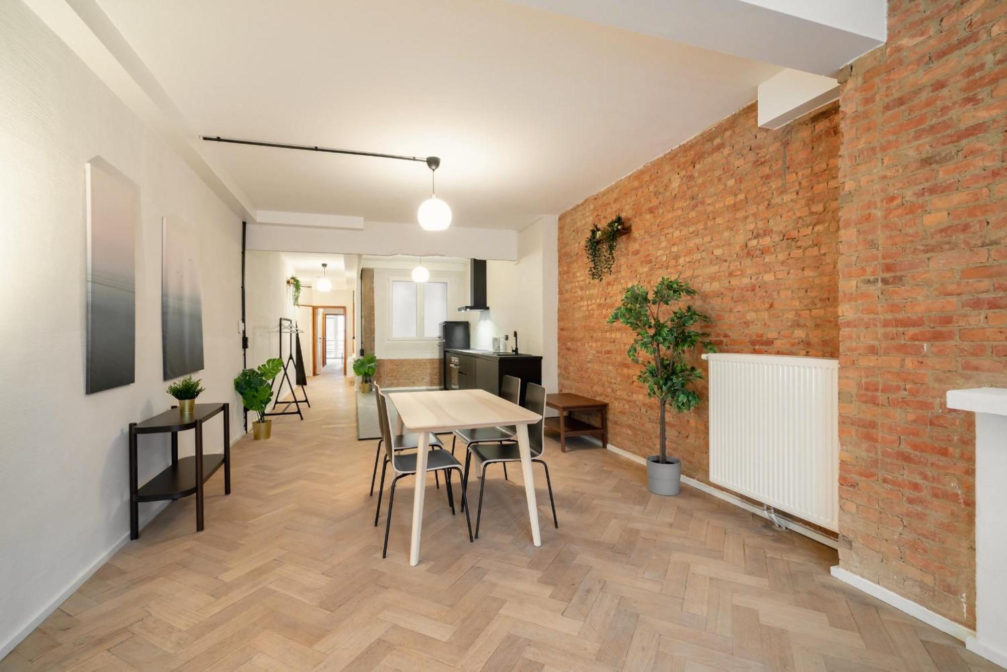 Charming And Spacious Apartments In The Heart Of Антверпен Экстерьер фото