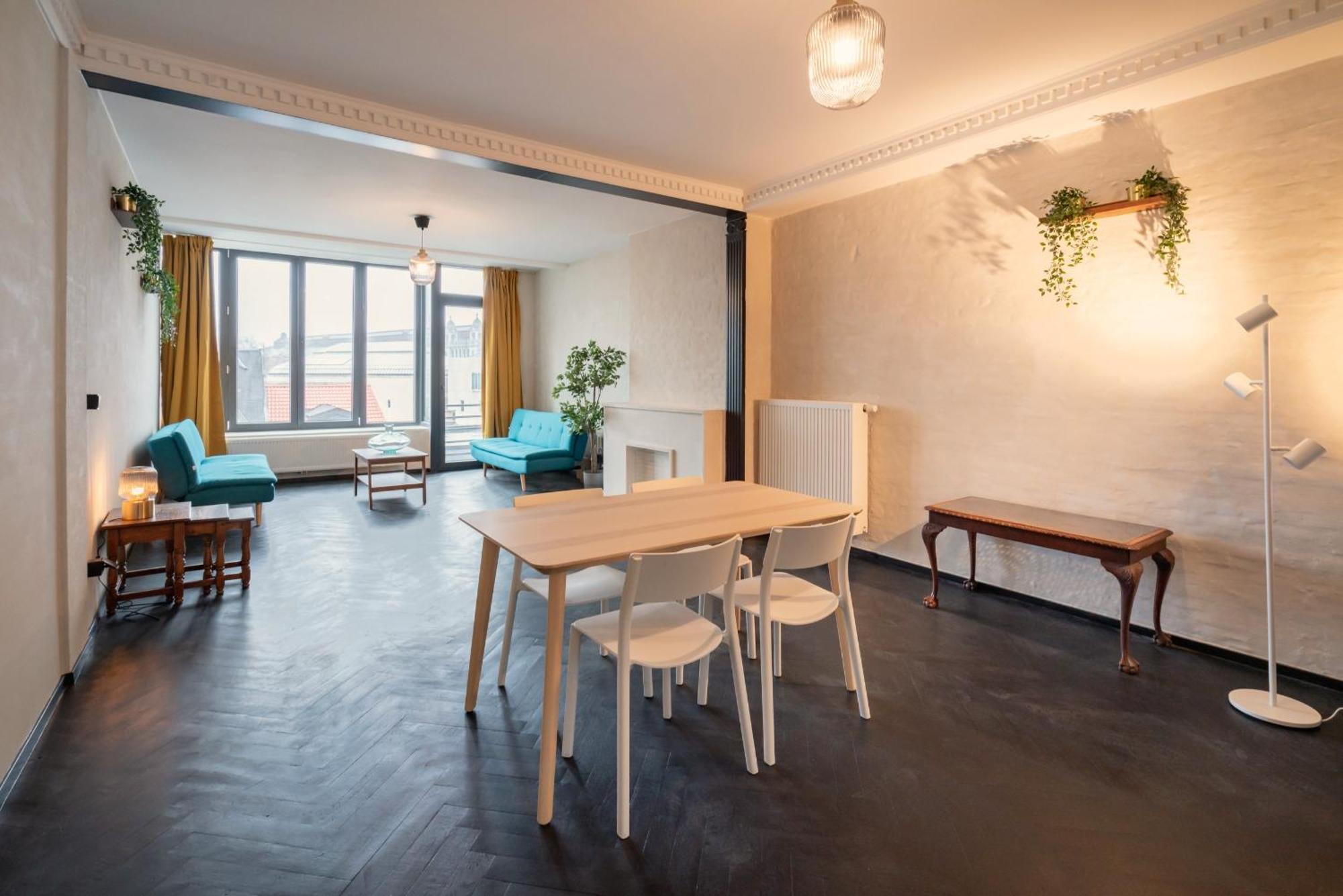 Charming And Spacious Apartments In The Heart Of Антверпен Экстерьер фото
