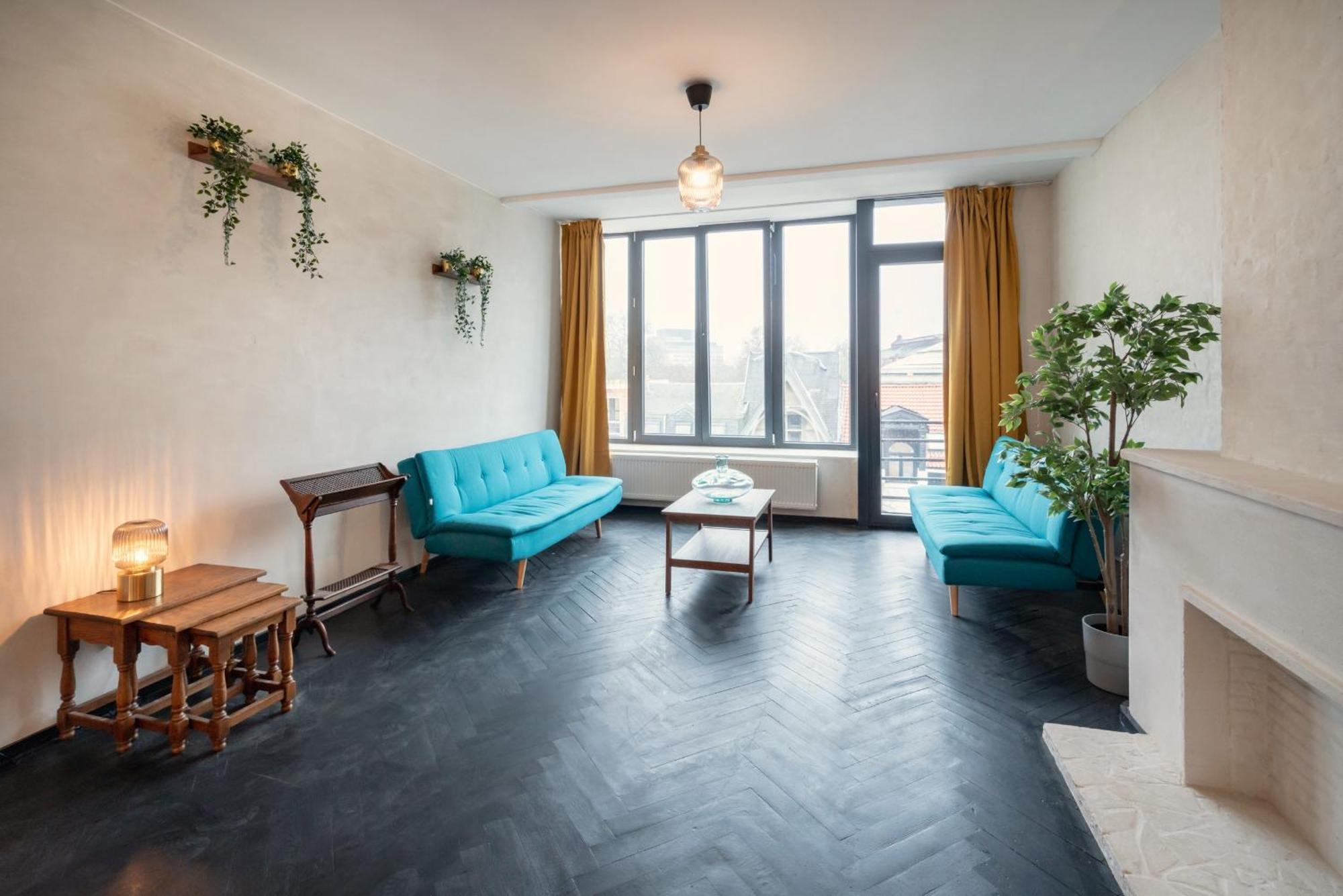 Charming And Spacious Apartments In The Heart Of Антверпен Экстерьер фото
