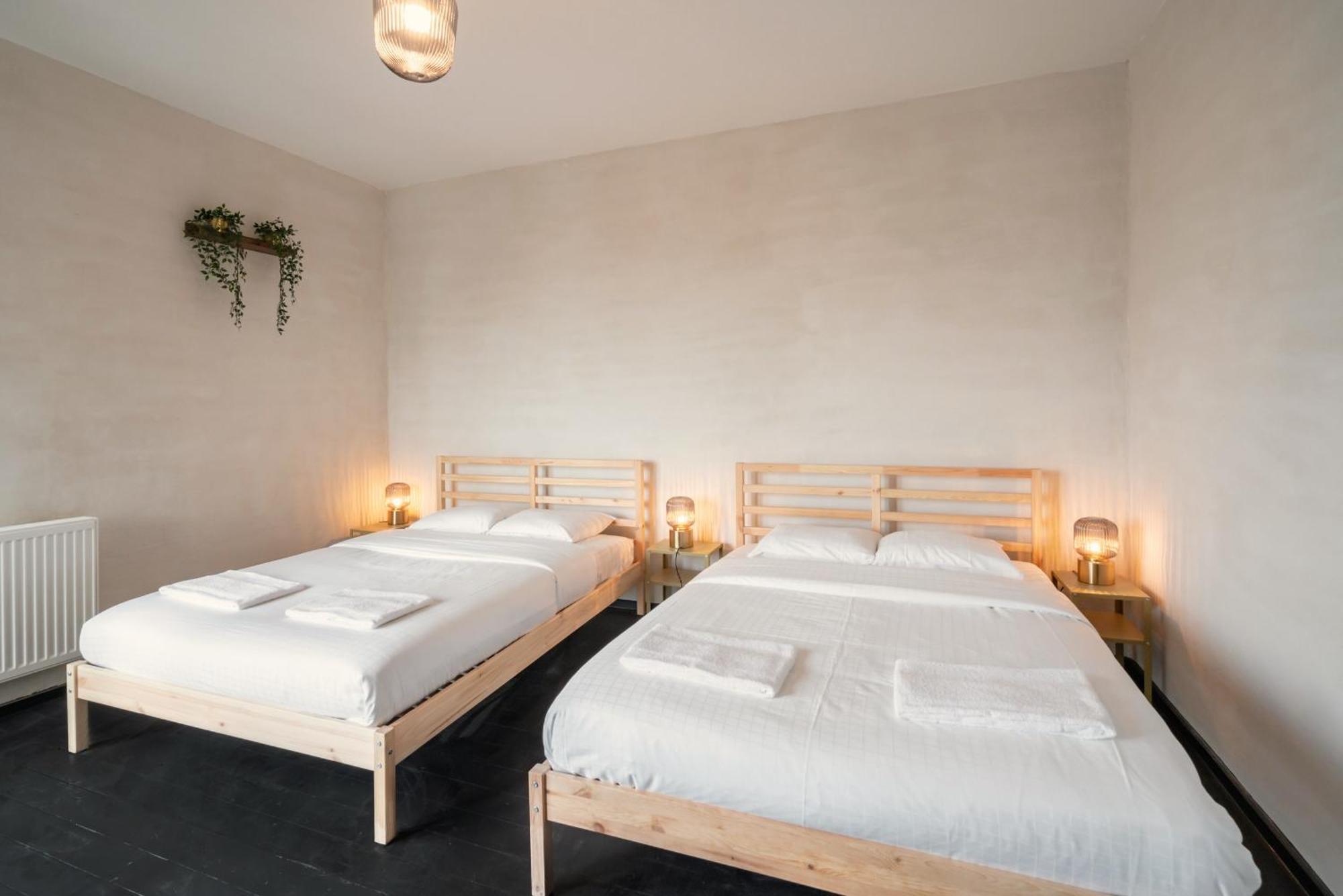 Charming And Spacious Apartments In The Heart Of Антверпен Экстерьер фото