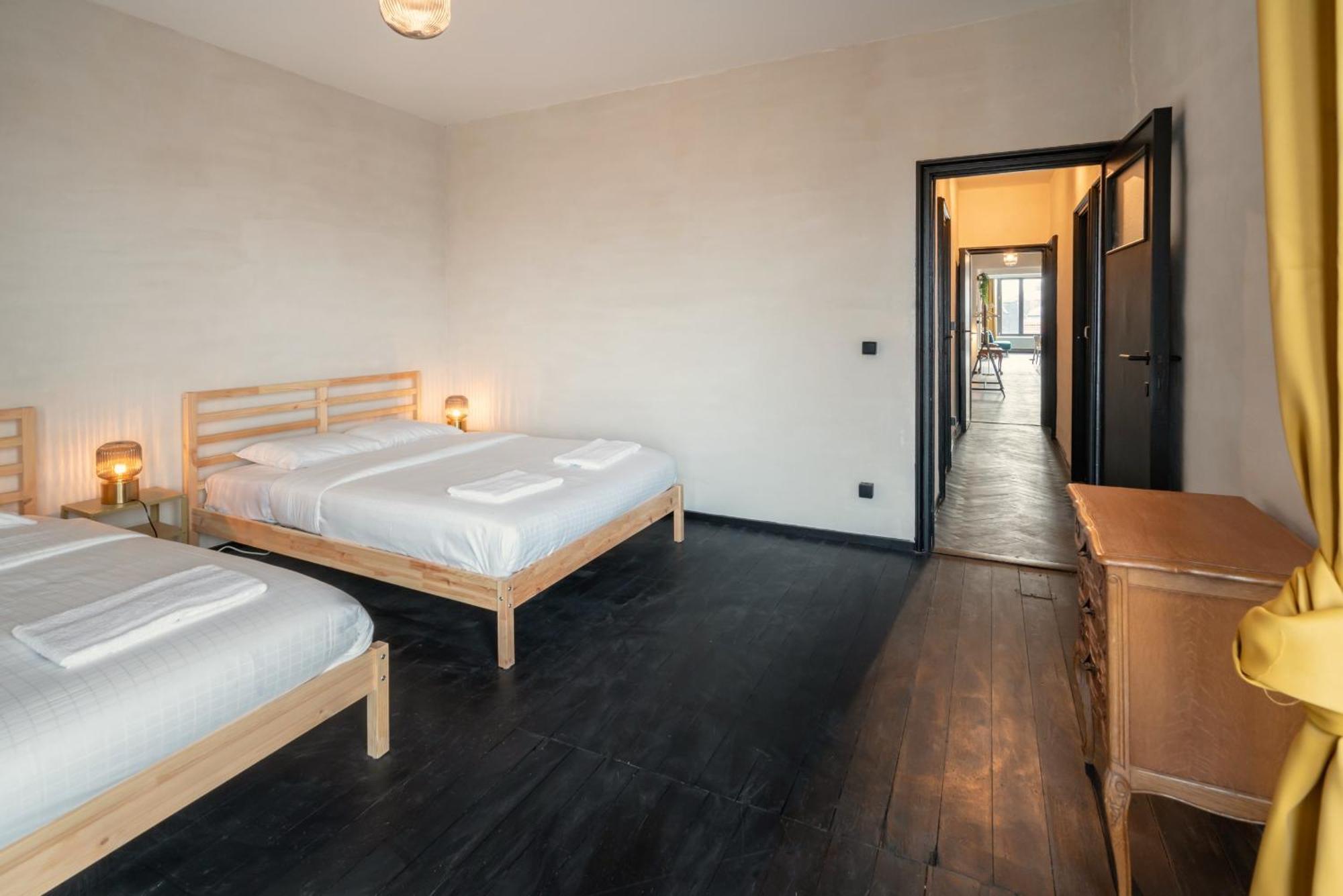 Charming And Spacious Apartments In The Heart Of Антверпен Экстерьер фото
